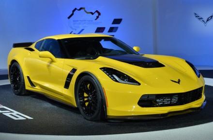 American Powerhouses Face-Off: Chevrolet Corvette Z06 vs. Dodge Viper ACR vs. Ford GT